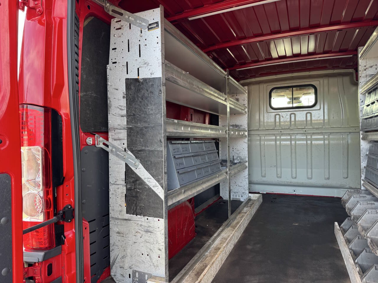 Used 2018 RAM ProMaster 1500 w/ Premium Appearance Group FWD image 22