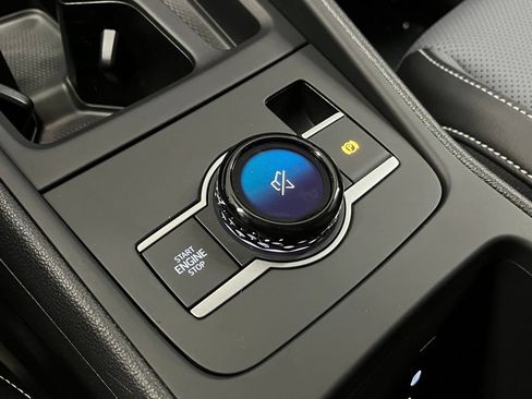 New 2026 Volkswagen Tiguan SE AWD/4WD image 13
