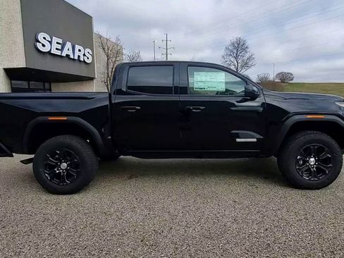 New 2024 GMC Canyon Elevation w/ Convenience Package RWD image 44