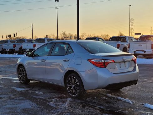 Used 2016 Toyota Corolla S image 6