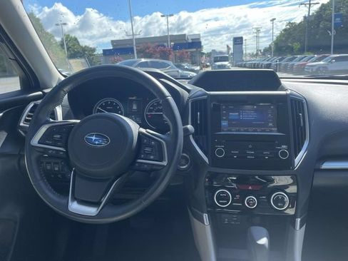 Used 2021 Subaru Forester Premium AWD/4WD image 11