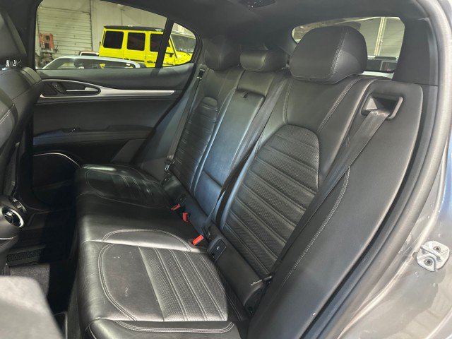 Used 2018 Alfa Romeo Stelvio Ti Sport AWD/4WD image 48
