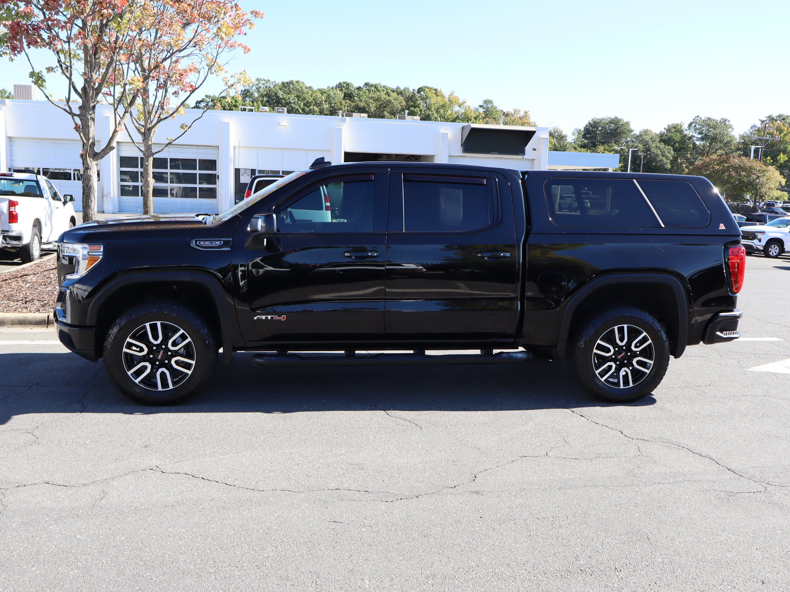 Used 2021 GMC Sierra 1500 AT4 w/ AT4 Preferred Package AWD/4WD image 7
