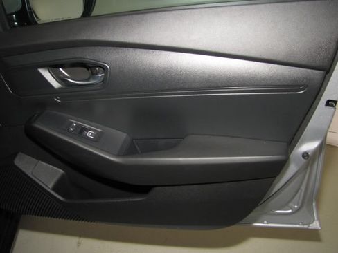 Certified 2024 Honda Accord LX image 19