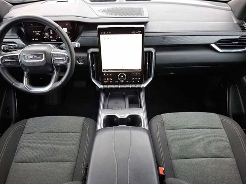 Used 2025 GMC Acadia Elevation image 11