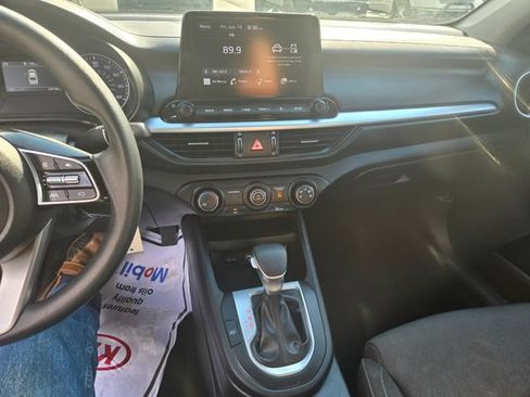 Used 2024 Kia Forte LXS FWD image 2