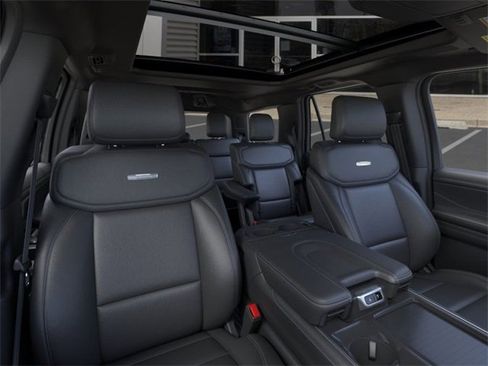 New 2025 Ford Expedition Platinum w/ Stealth Performance Package image 10