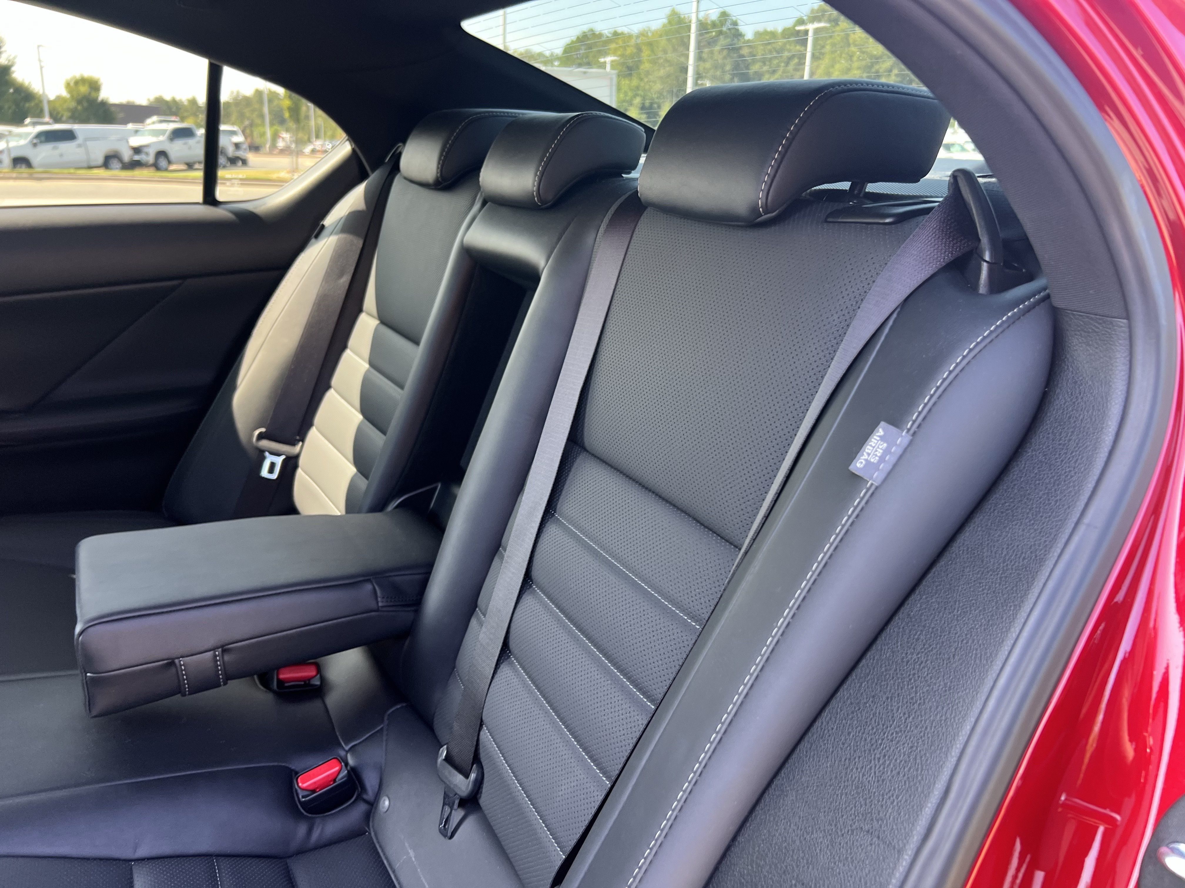 Used 2021 Lexus IS 350 F Sport AWD/4WD image 5