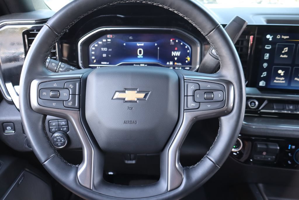 Used 2025 Chevrolet Silverado 2500 High Country w/ Technology Package AWD/4WD image 6