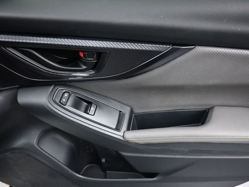 Used 2022 Subaru Crosstrek 2.5i Sport w/ Moonroof Package image 41