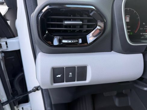 Used 2025 Honda Pilot EX-L image 18