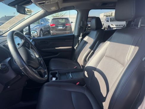 Used 2018 Honda Odyssey EX-L image 12