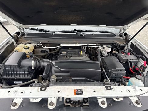 Used 2022 Chevrolet Colorado LT w/ Fleet Safety Package image 30