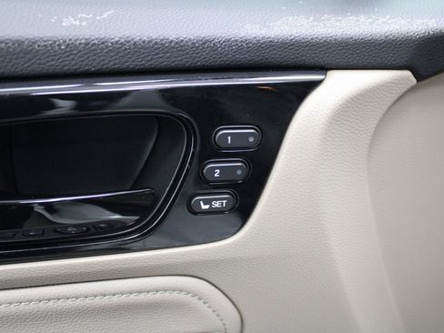 Used 2022 Honda Odyssey Touring image 15