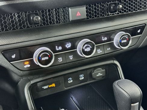 Certified 2026 Honda CR-V EX image 15
