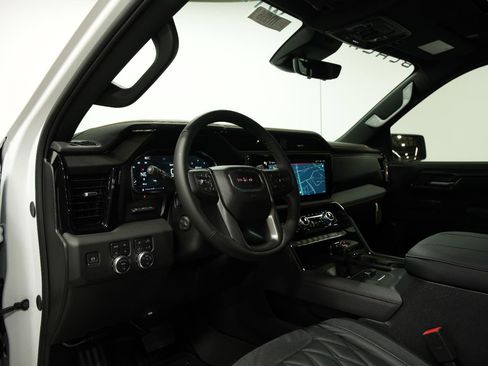New 2025 GMC Sierra 1500 AT4 w/ AT4 Premium Package image 32