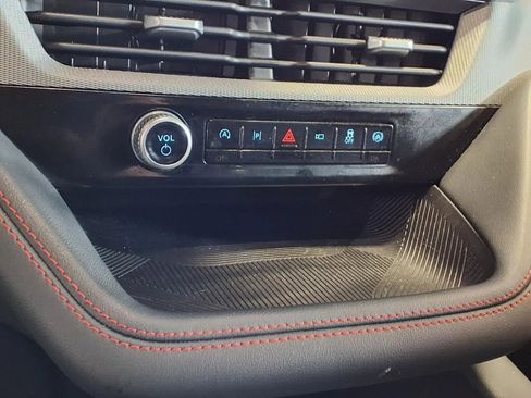 Used 2025 Ford Explorer ST-Line w/ ST-Line Street Pack AWD/4WD image 24