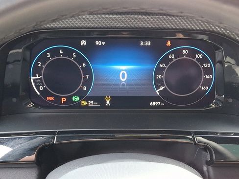 Used 2025 Volkswagen Atlas Cross Sport SEL Premium R-Line image 23