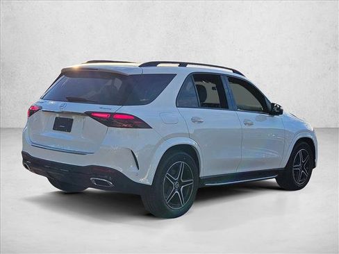 New 2026 Mercedes-Benz GLE 450 4MATIC image 2