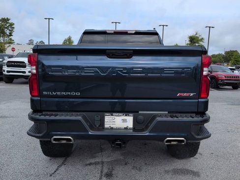 Used 2023 Chevrolet Silverado 1500 RST AWD/4WD image 6