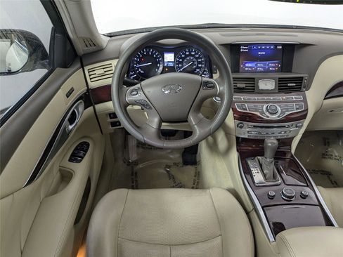 Used 2019 INFINITI Q70 L 3.7 image 36