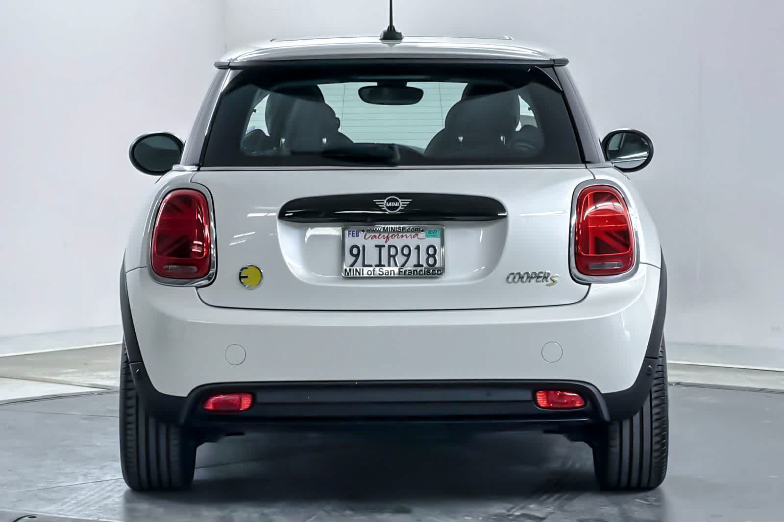Used 2024 MINI Cooper SE FWD image 7