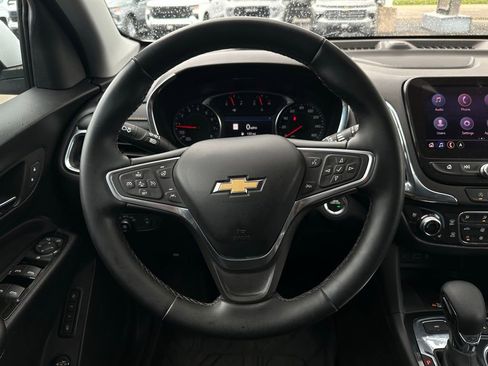 Used 2023 Chevrolet Equinox Premier AWD/4WD image 20