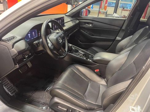 Used 2024 Honda Accord Sport image 18