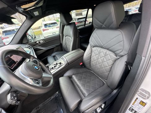 Certified 2024 BMW X5 xDrive40i w/ M Sport Package image 13