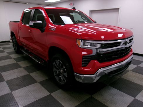 New 2026 Chevrolet Silverado 1500 LT image 15