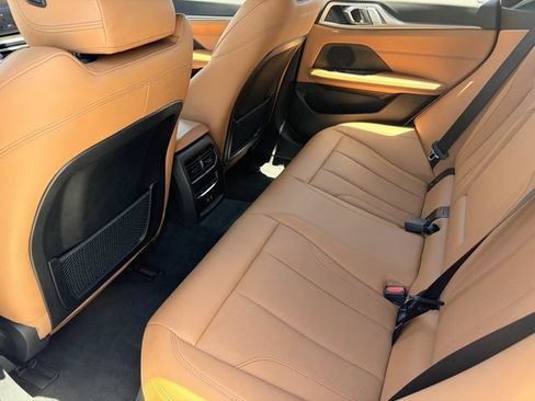 Used 2023 BMW i4 eDrive35 w/ Premium Package RWD image 16
