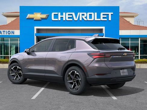 New 2026 Chevrolet Equinox EV LT image 3