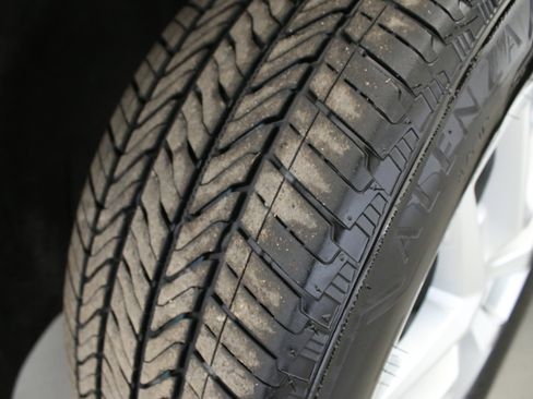 Used 2023 Chevrolet Equinox LT image 34