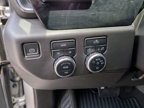 Used 2022 GMC Sierra 1500 Elevation AWD/4WD image 15