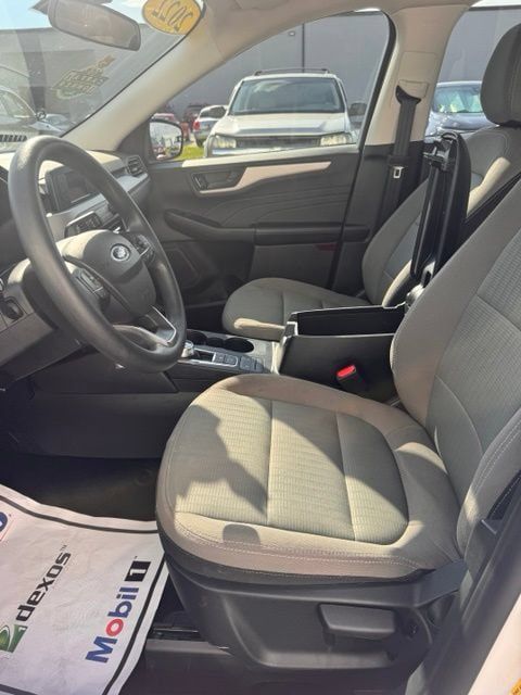 Used 2022 Ford Escape S AWD/4WD image 16