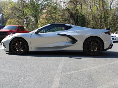 Used 2022 Chevrolet Corvette Stingray Preferred Cpe w/ 2LT RWD image 23