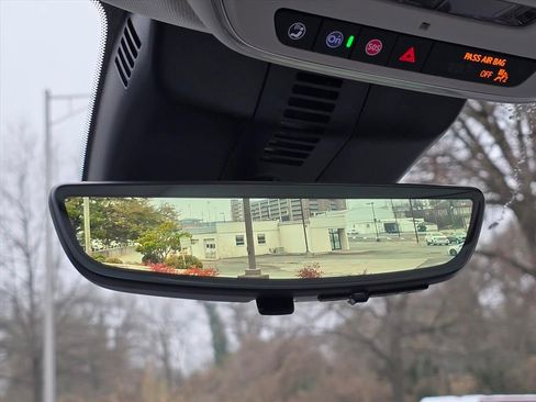 New 2026 GMC Acadia Denali w/ Super Cruise Package image 12