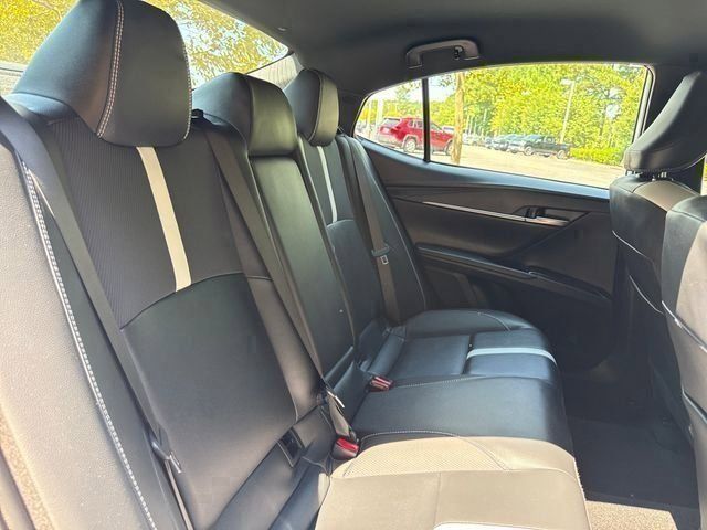 Used 2025 Toyota Camry SE FWD image 57