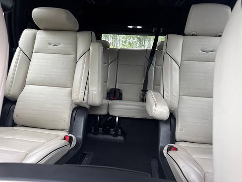 Used 2021 Cadillac Escalade Sport w/ Driver Assist Tech Package AWD/4WD image 25