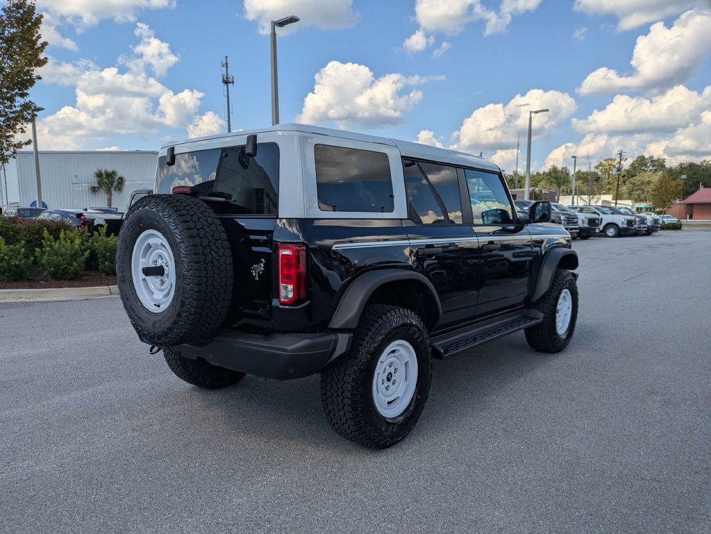 New 2026 Ford Bronco Heritage Edition AWD/4WD image 4