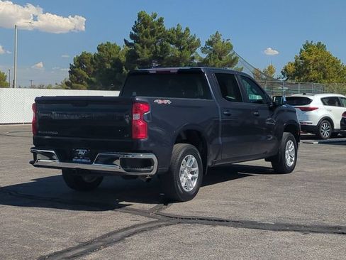 Used 2023 Chevrolet Silverado 1500 LT AWD/4WD image 8
