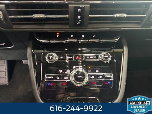 Used 2022 Lincoln Corsair Grand Touring AWD/4WD image 3