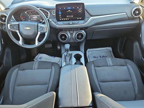 Used 2024 Chevrolet Blazer LT image 16