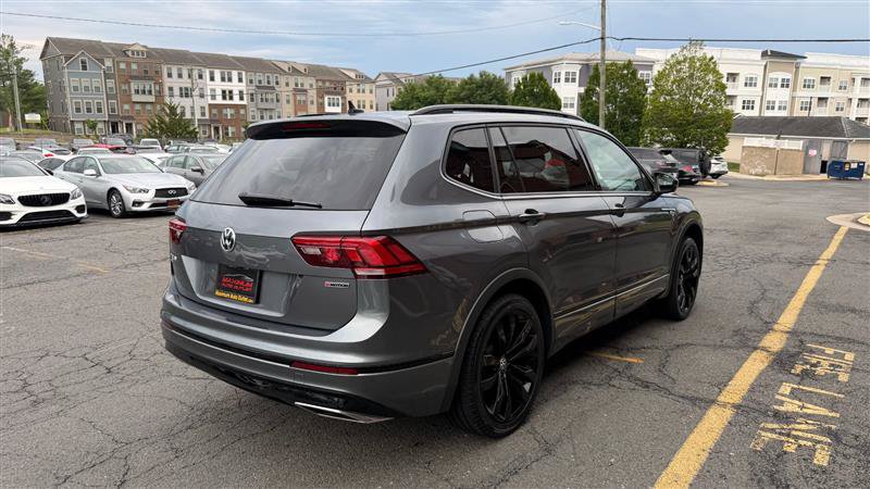 Used 2021 Volkswagen Tiguan SE R-Line AWD/4WD image 12