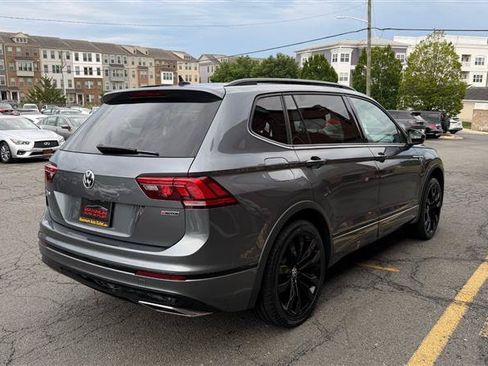 Used 2021 Volkswagen Tiguan SE R-Line AWD/4WD image 12