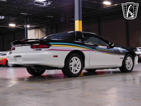 Used 1993 Chevrolet Camaro Z28 image 20