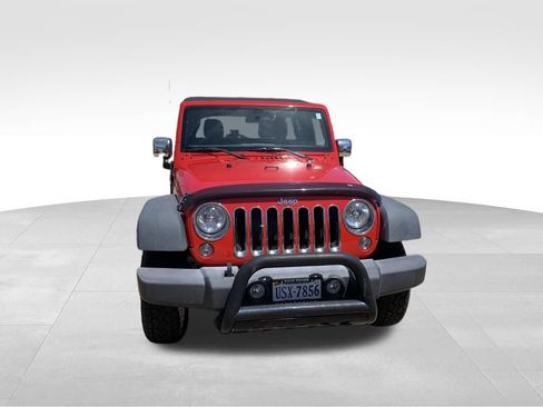 Used 2017 Jeep Wrangler Unlimited Sport w/ Connectivity Group AWD/4WD image 7