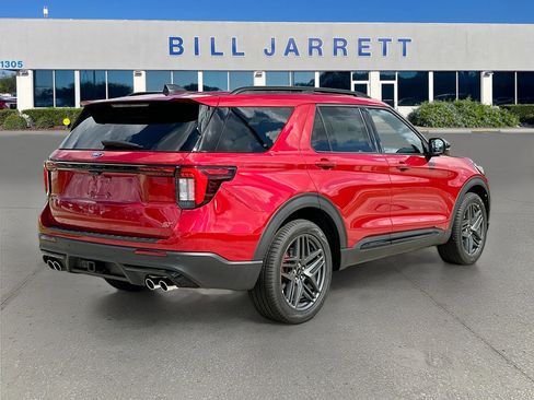 New 2026 Ford Explorer ST RWD image 4