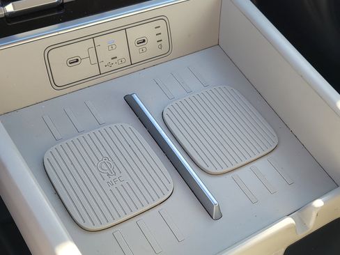 Used 2025 Hyundai Santa Fe SEL image 27