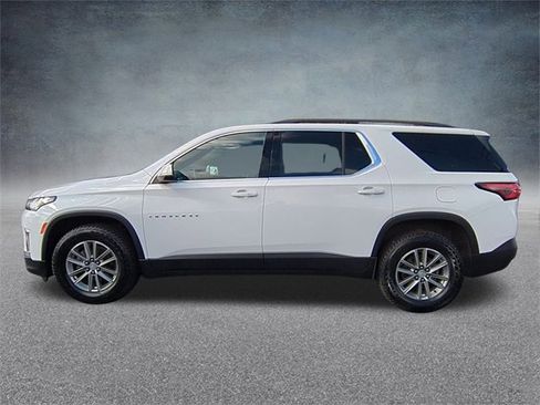 Certified 2023 Chevrolet Traverse LT image 6